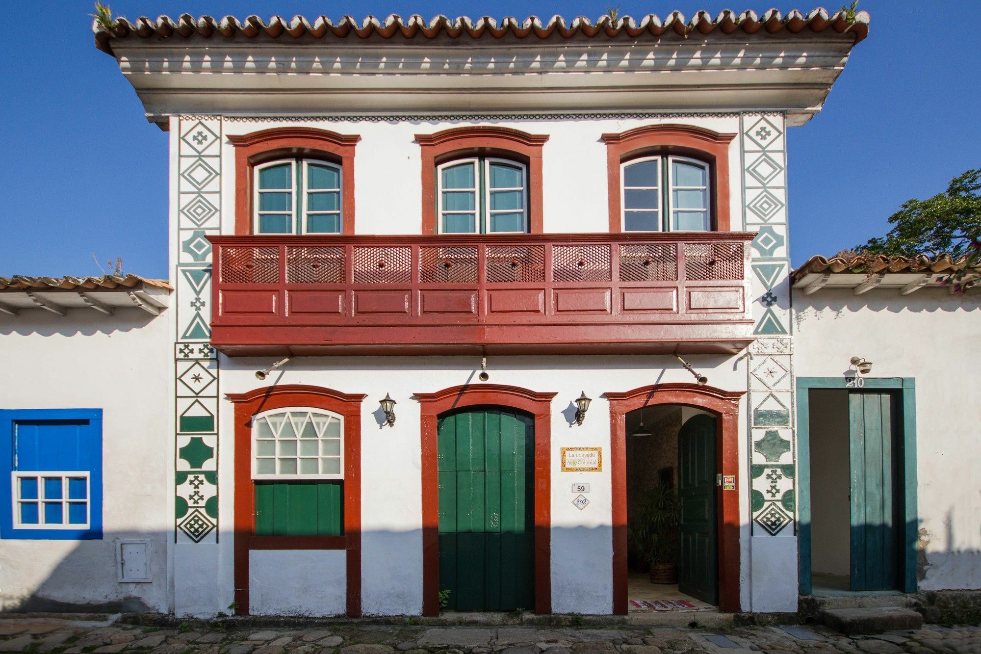Pousada Arte Colonial - Casarao Historico Do Sec XVIII - Lancha Propria Paraty Exterior photo